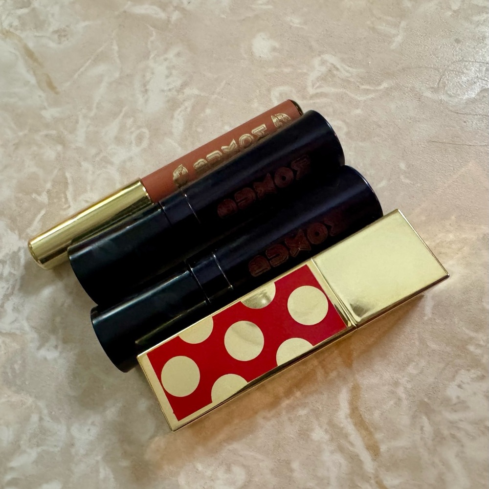 Estée Lauder and Buxom Unused lip set
